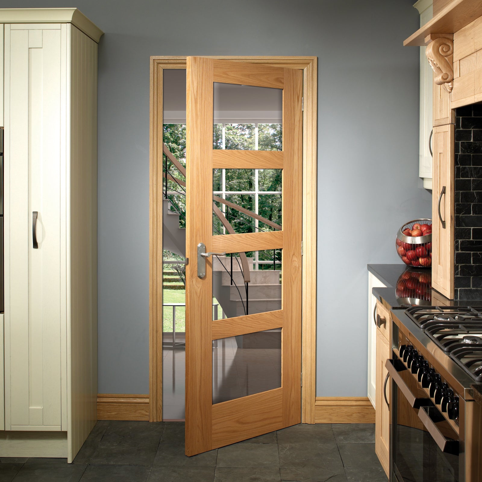 SHOW Internal Oak Shaker Fire Door with Clear Glass lifestyle