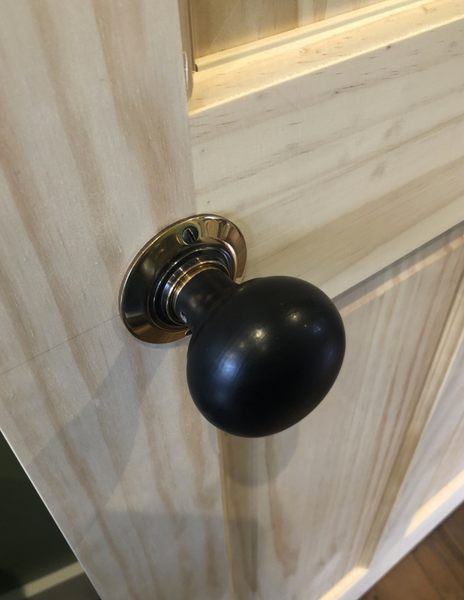 Ebonised Bun Door Knob