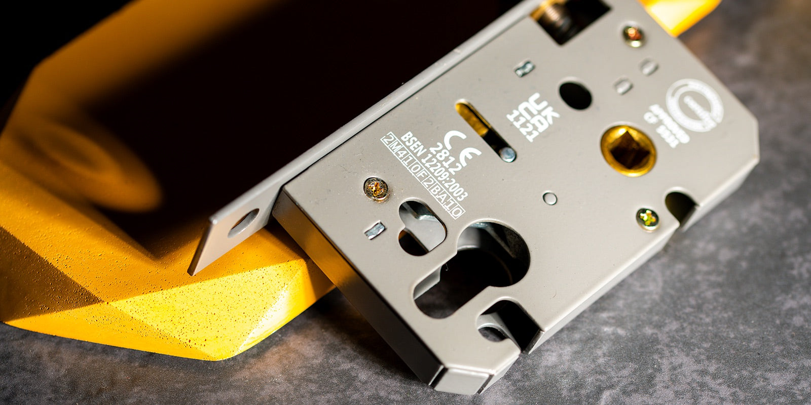 How to Measure and Fit a Euro Cylinder Lock