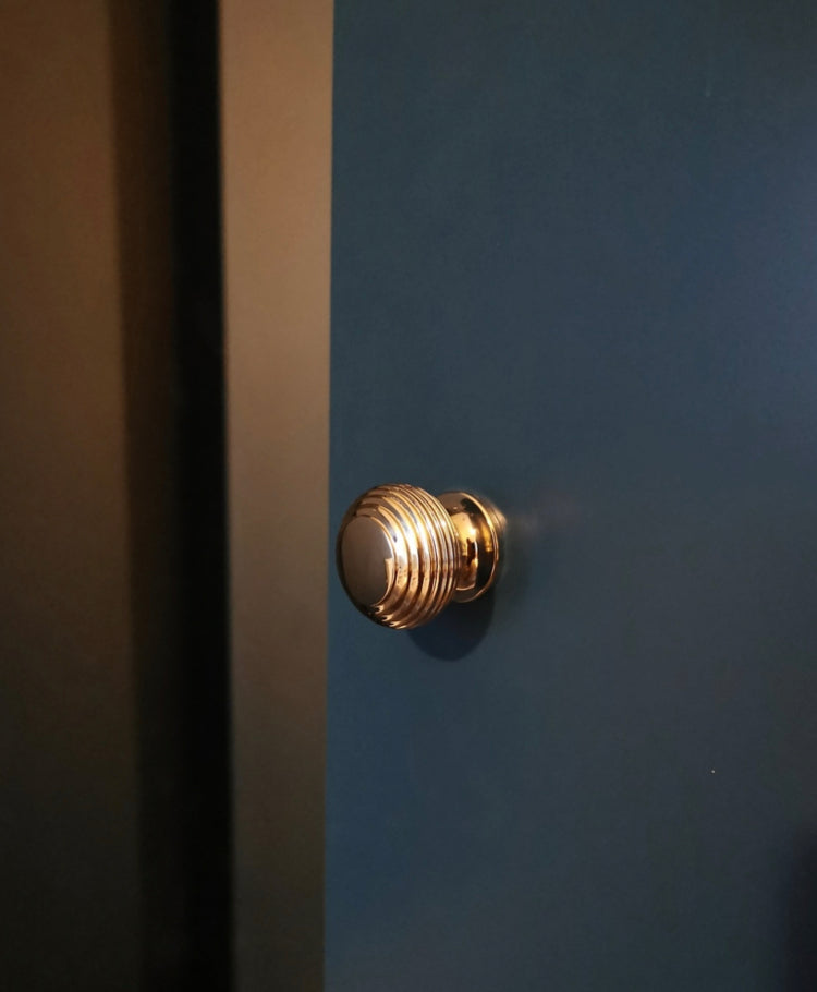 Brass beehive cabinet knob