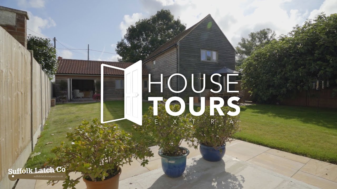House Tours Extra Ep. 02 - Seaside Oak Frame Cottage