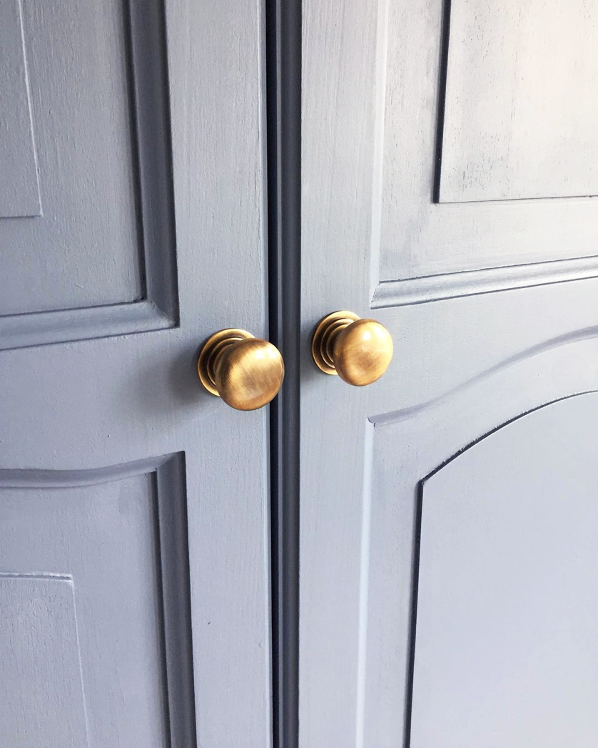 Antique Brass Victorian Cabinet Knobs