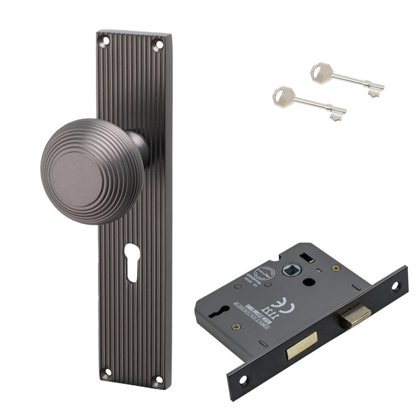 SHOW Image of Matt Bronze Beehive 3 Lever Lock Set