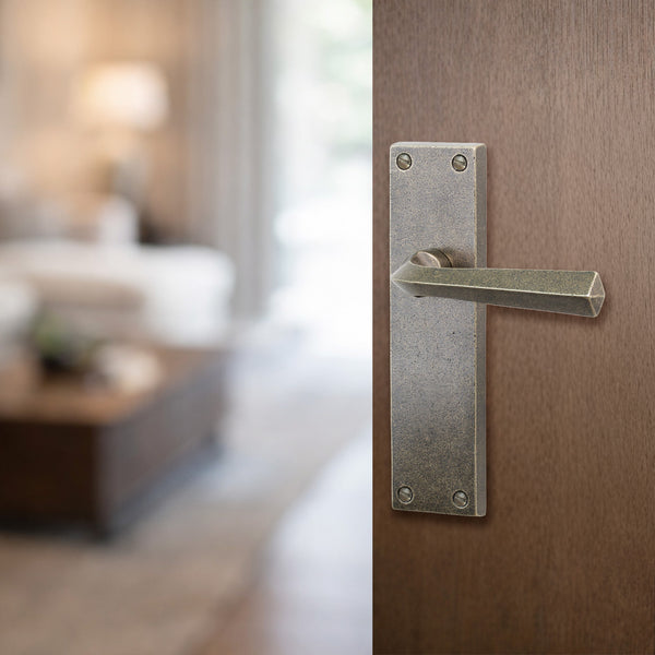  Hover Image of Bronze Bridgenorth Door Handle On Backplate