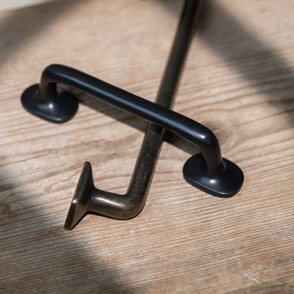  Hover Image of Bronze Traditional Cabinet Pull Handle