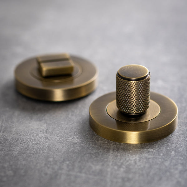 SHOW Hover Image of Knurled Bathroom Turn & Release