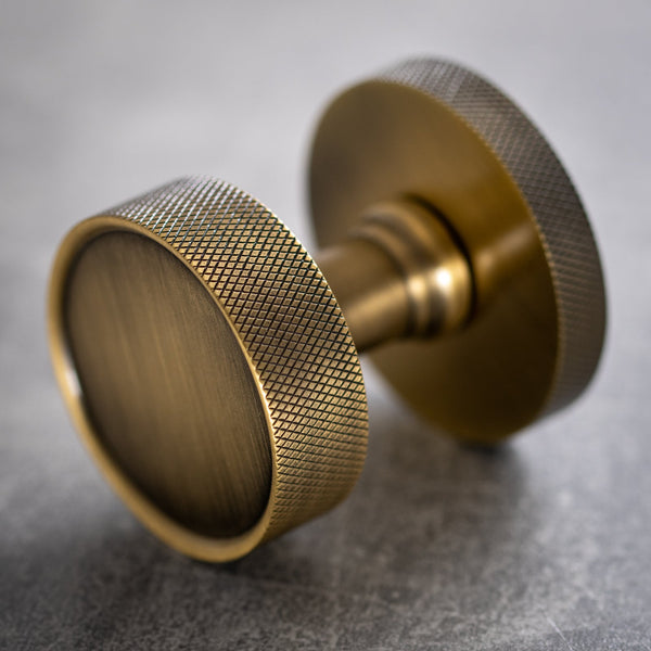 SHOW Hover Image of Owen Door Knob On Rose