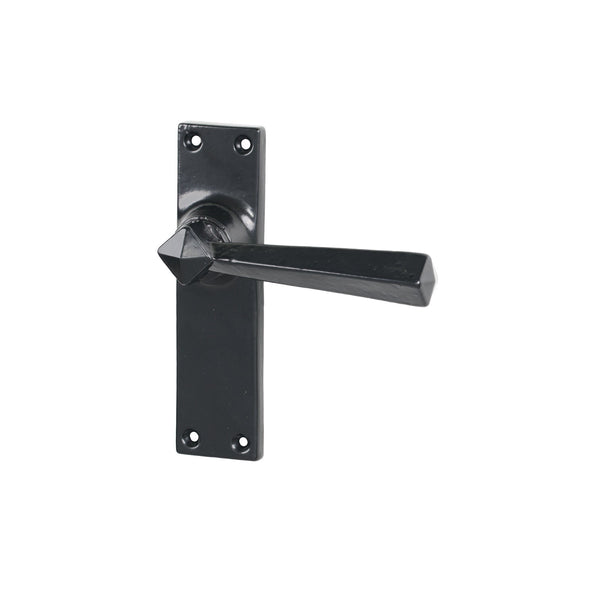 SHOW Black Latch Straight Lever Handles