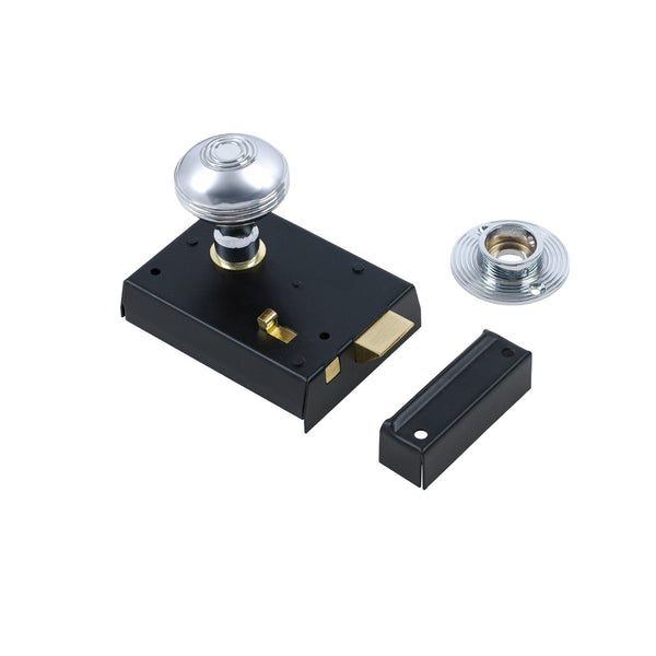 Ringed Door Knob Set - Polished Chrome On Black Bathroom Rim Lock
