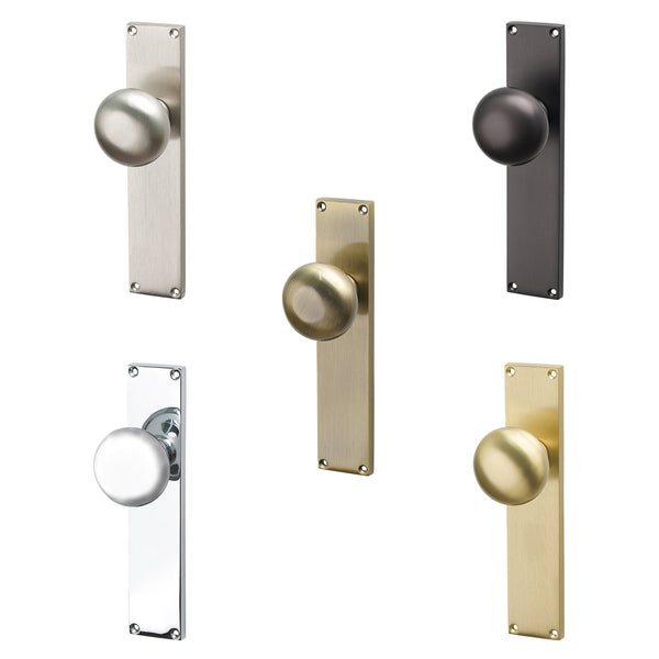 Variant Image of Victoria Door Knob On Backplate