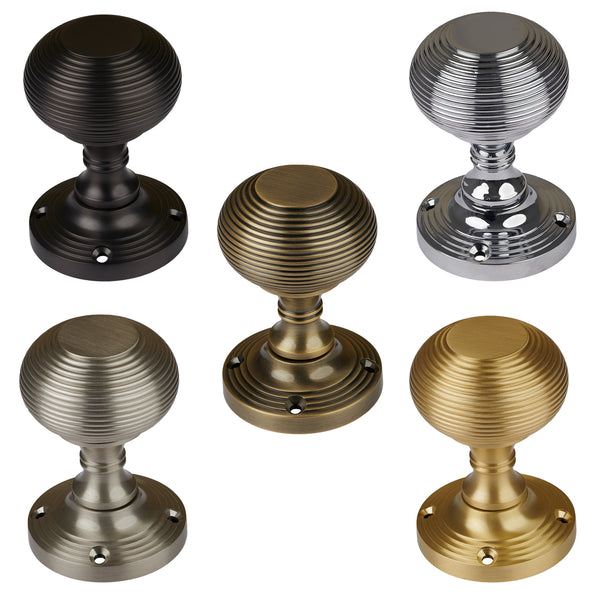 Level Image of Reeded Door Knob on Rose
