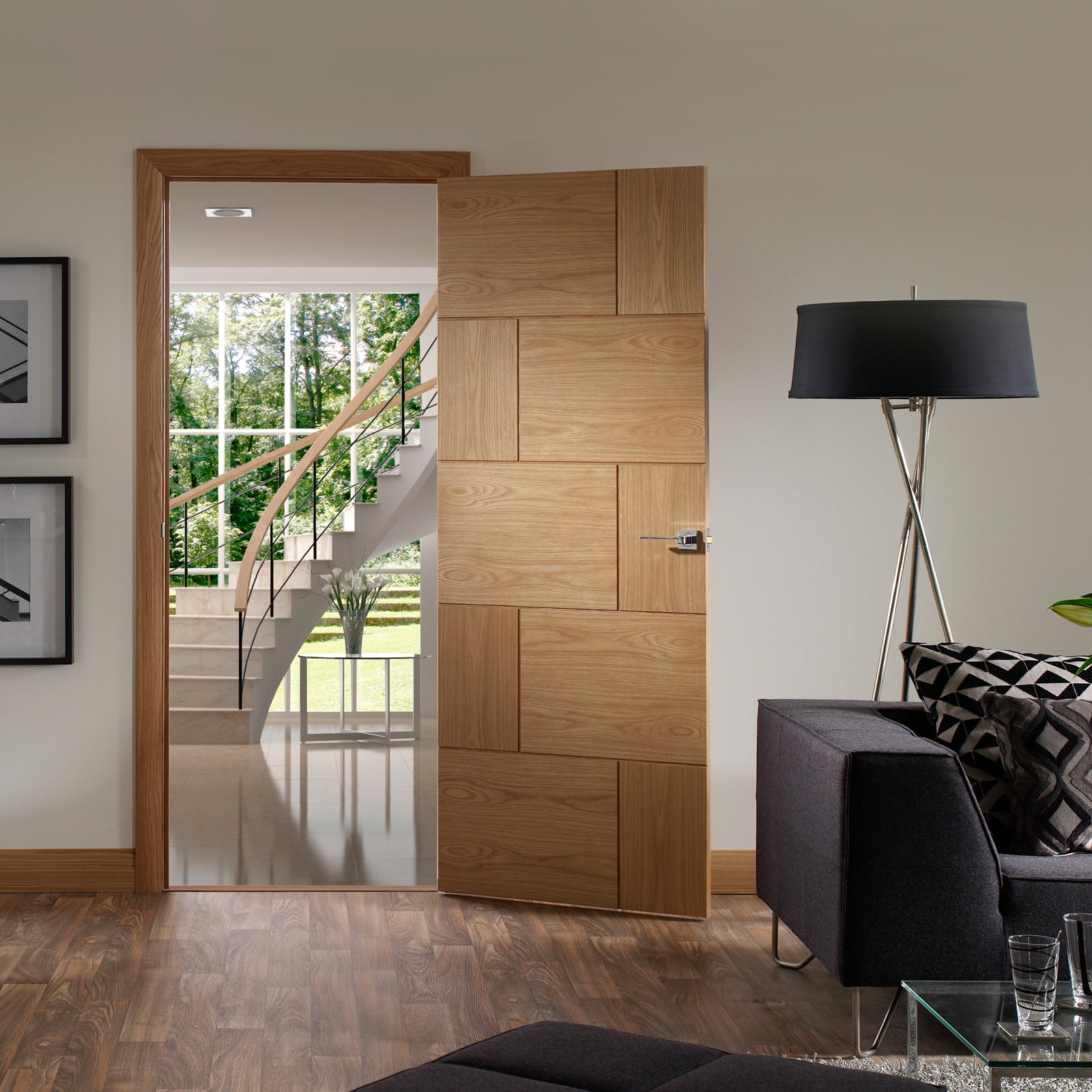 SHOW Internal Oak Ravenna Fire Door lifestyle