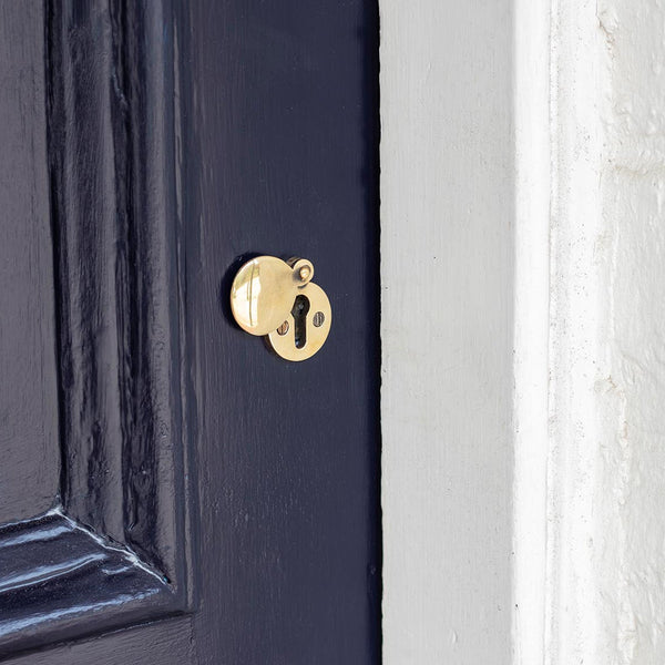  Hover Image of Round Covered Escutcheon