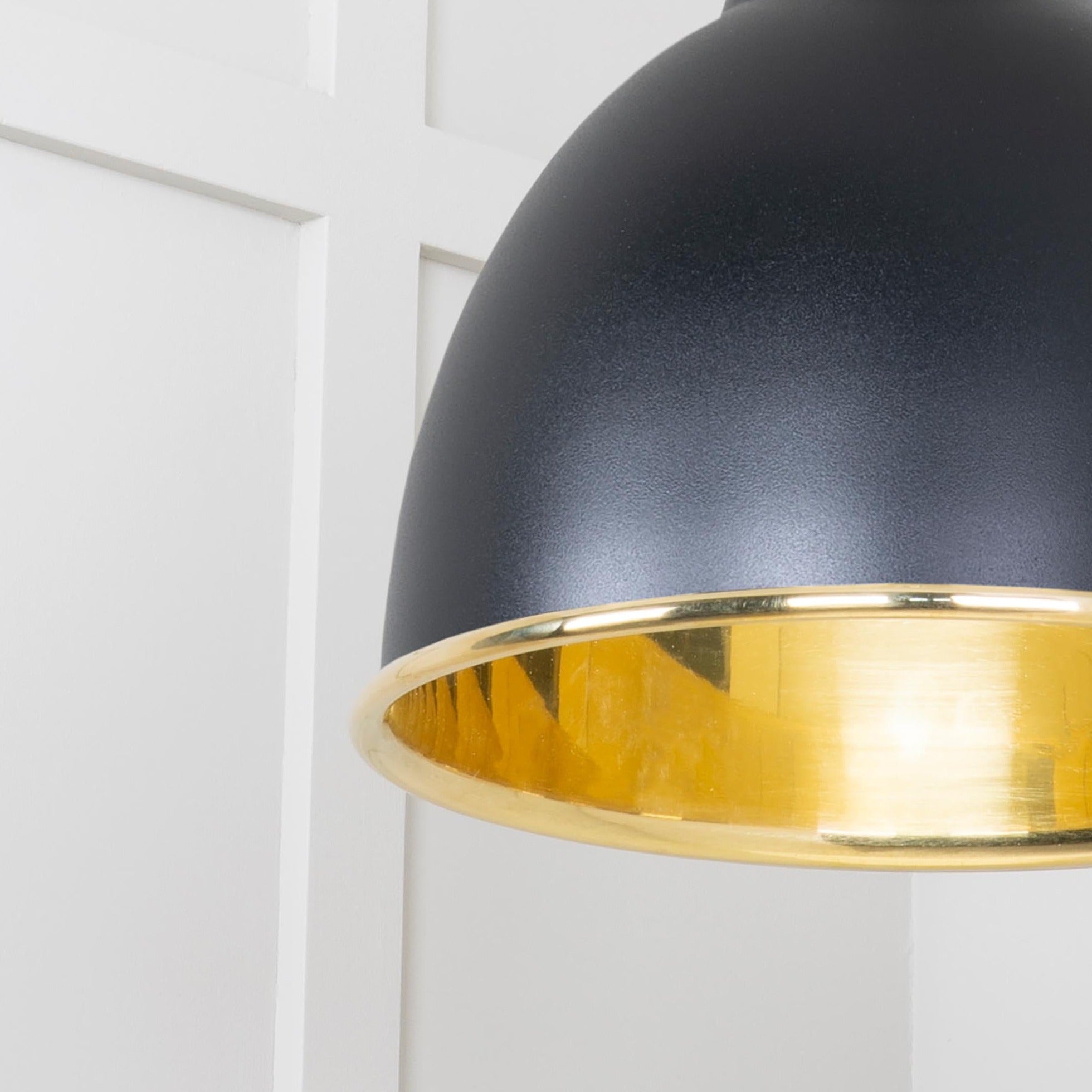  SHOW Close Up Image of Brindley Cluster Light in Elan Black in Smooth Brass