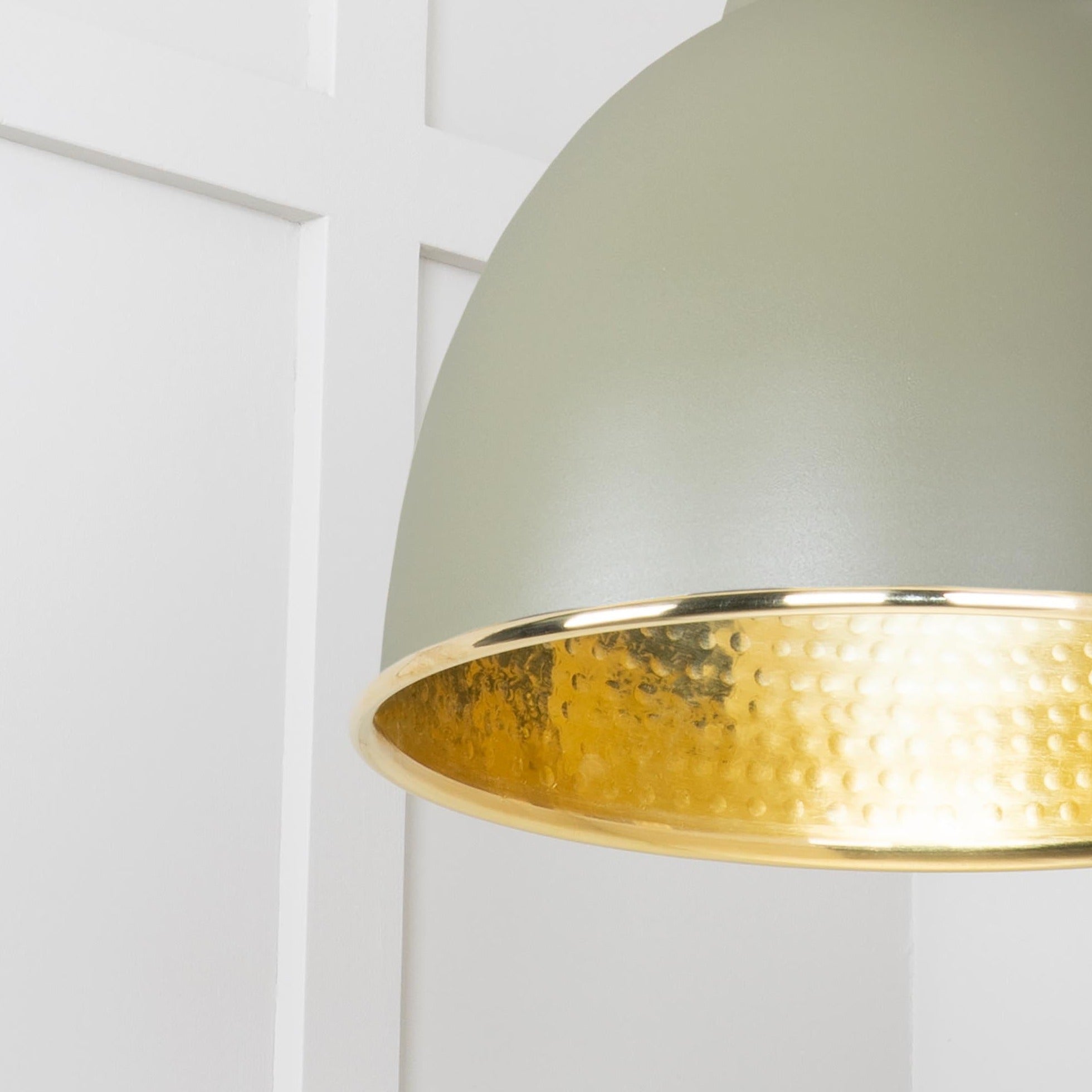  SHOW Close Up Image of Brindley Cluster Light in Tump in Hammered Brass