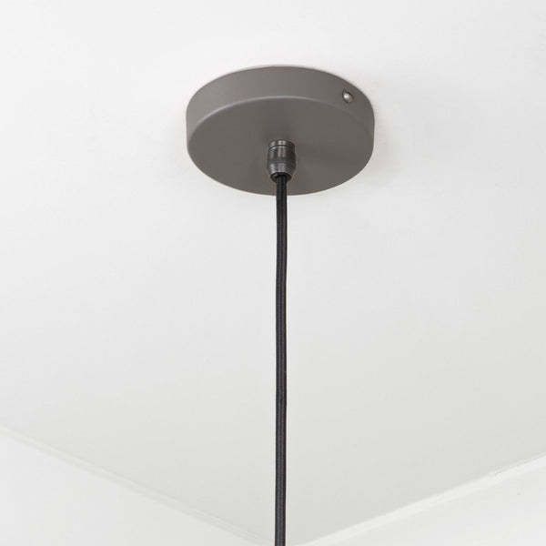 SHOW SHOW Close Up Image of Ceiling rose for Frankley Ceiling Light In Bluff