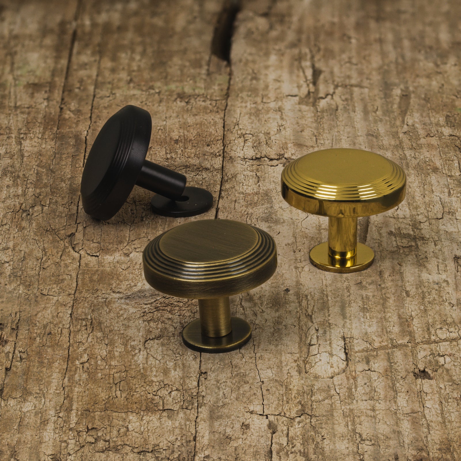 Ridge Cabinet Knobs On Rose | Kitchen Cupboard Knobs