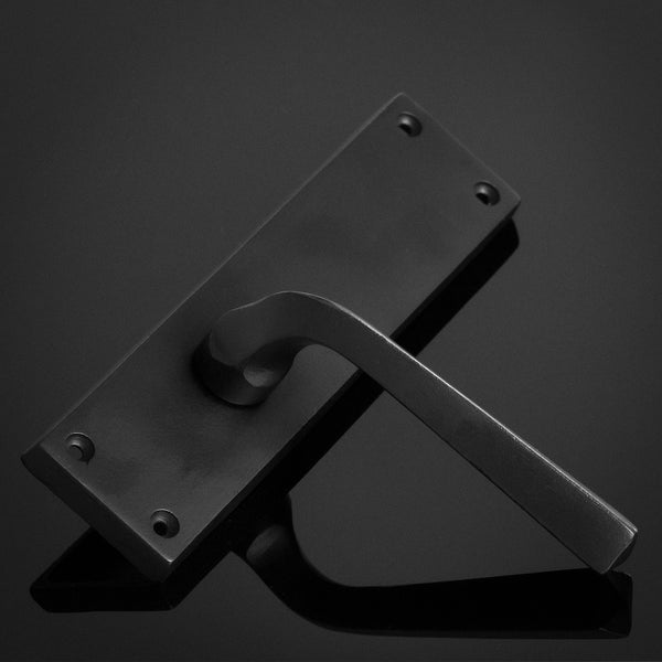 Black front door handle SHOW