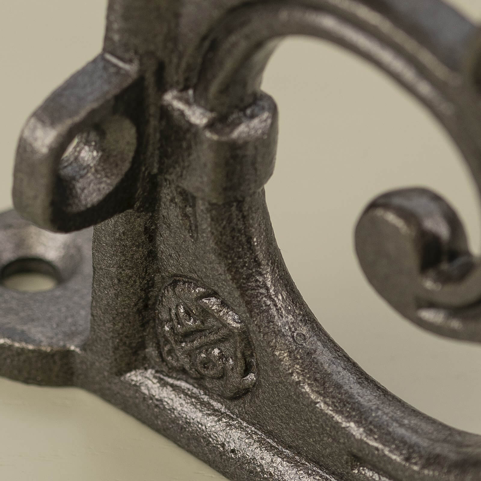 cast iron shelf bracket SHOW