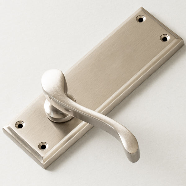 Edwardian Door Handles On Plate Latch Handle in Satin Nickel 