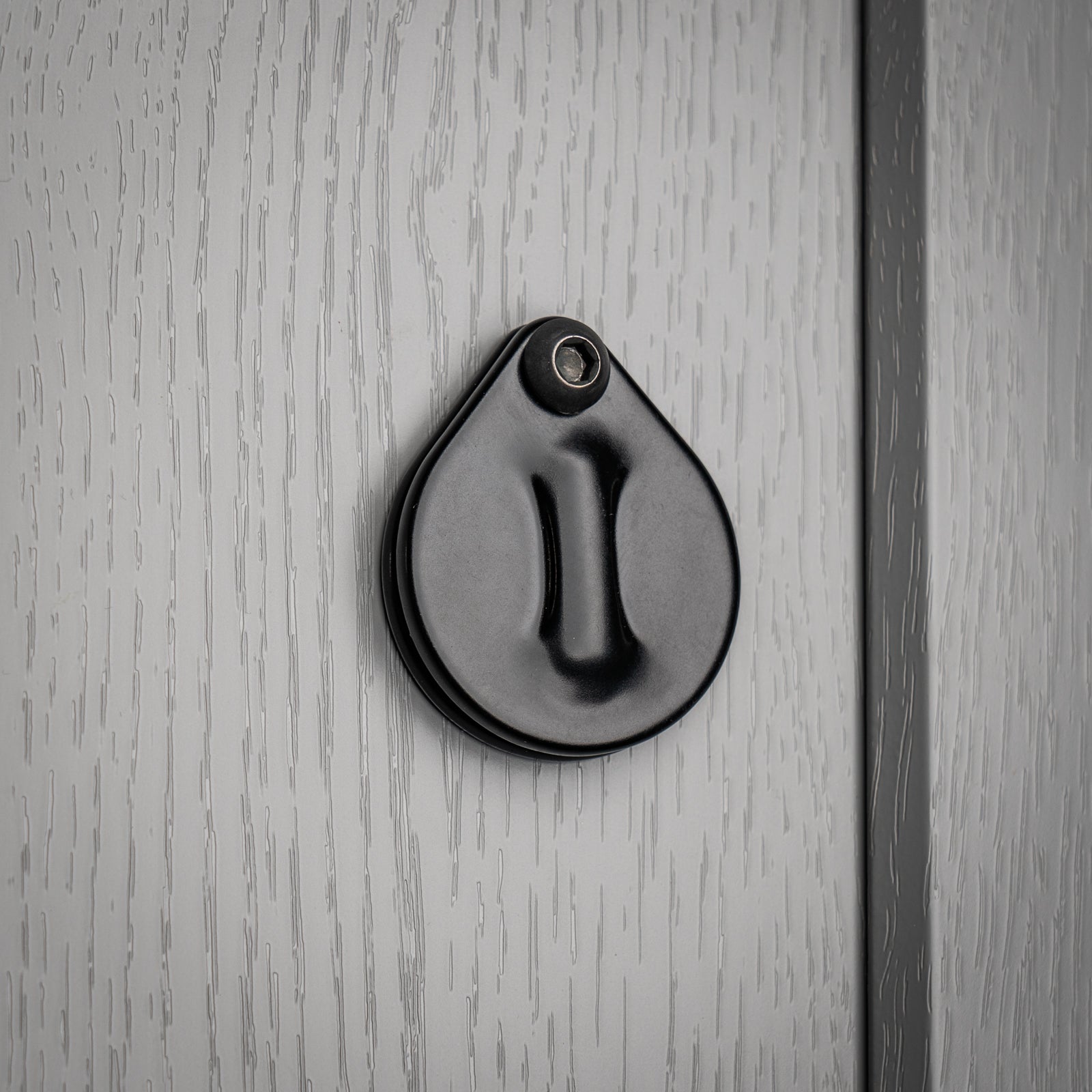 Front Door Furniture | Traditional Cast Iron | Smooth Back