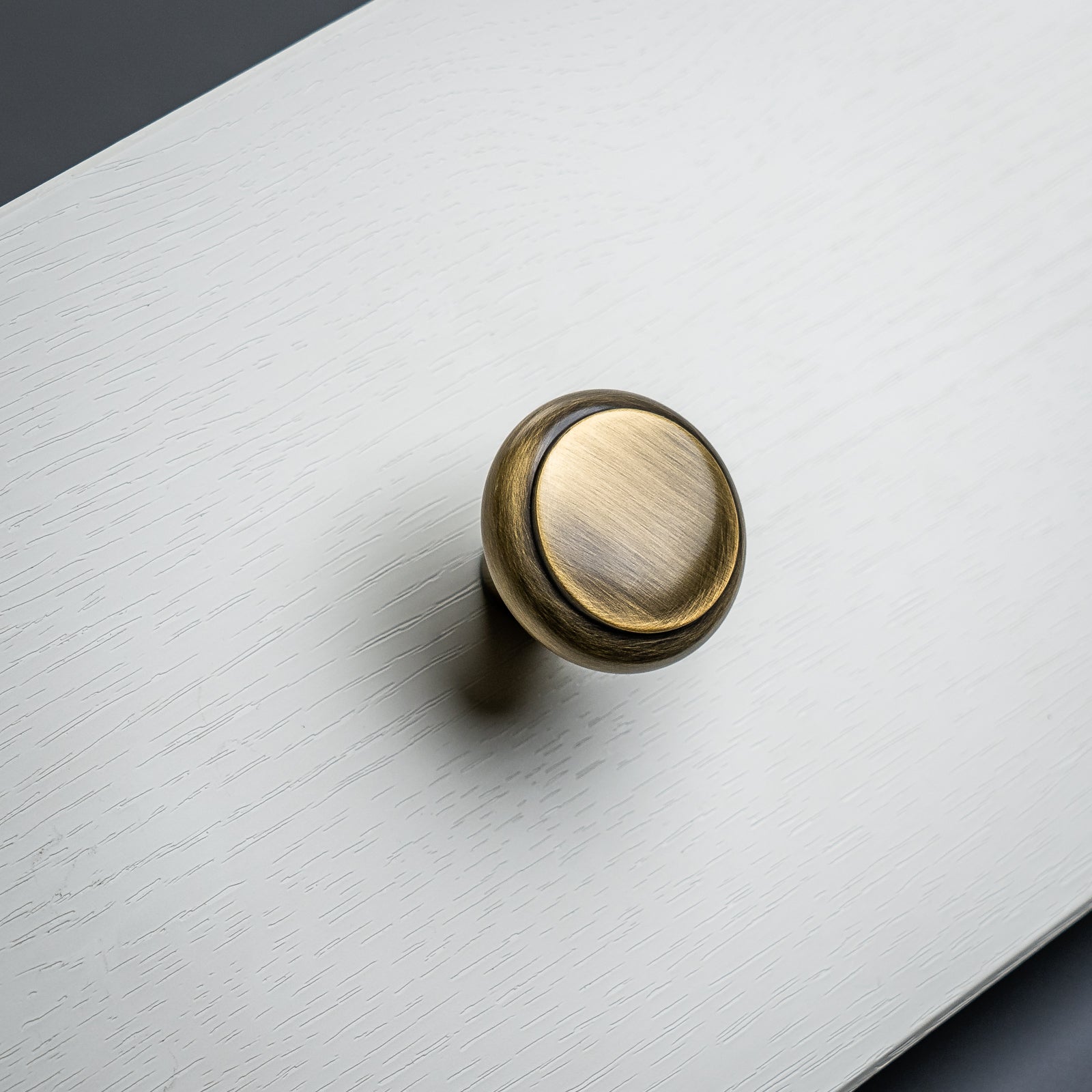 Round Edge brass cupboard knobs SHOW