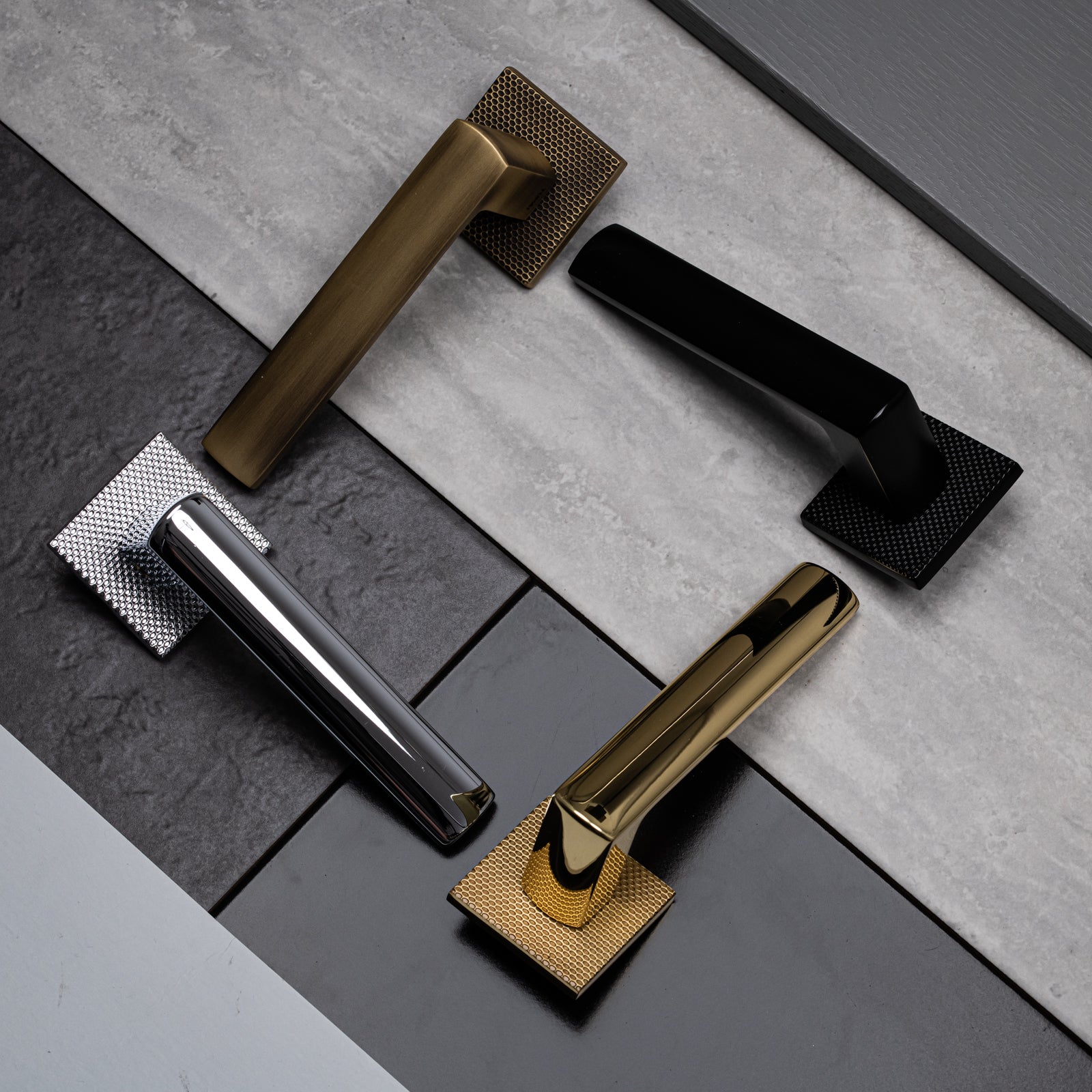 Coroto Waterfall Lever on Rose Lifestyle Image SHOW