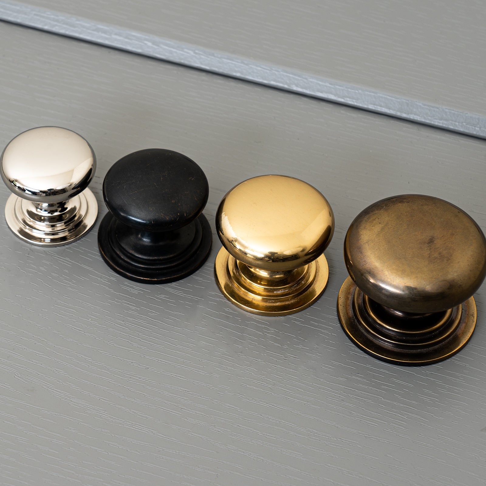 cupboard knobs brass, chrome, antique & nickel SHOW