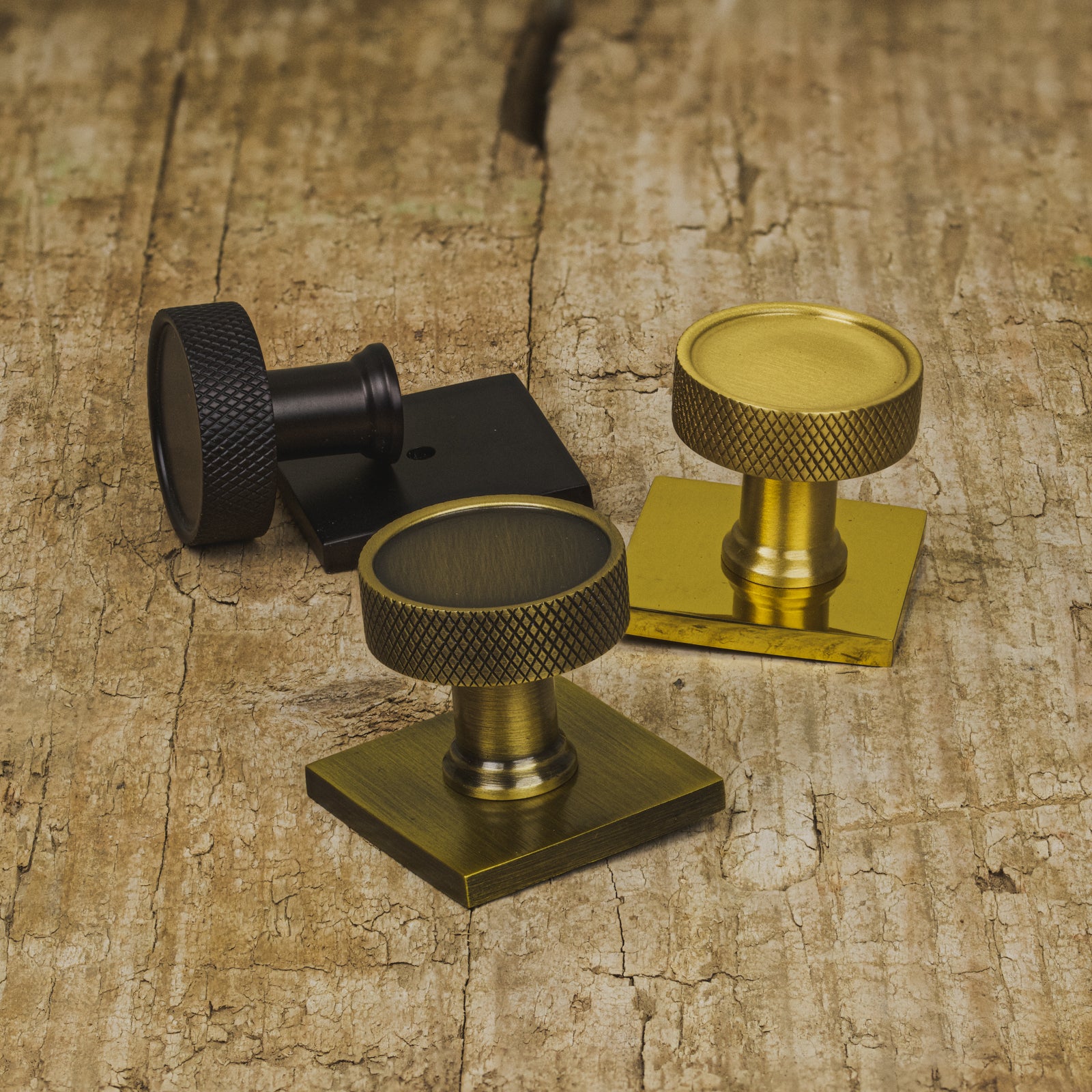 Florence knurled cabinet knobs on square backplate SHOW